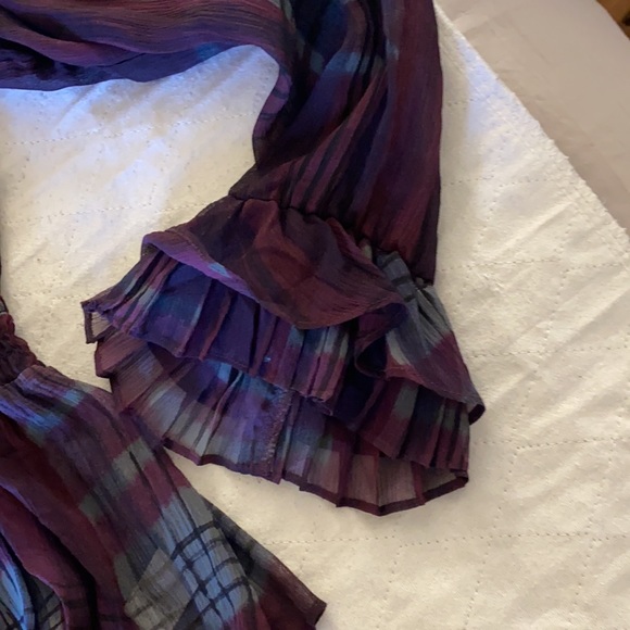 Nanette Lepore blouse - Picture 4 of 5